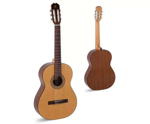 Admira Juanita Nylon String Guitar