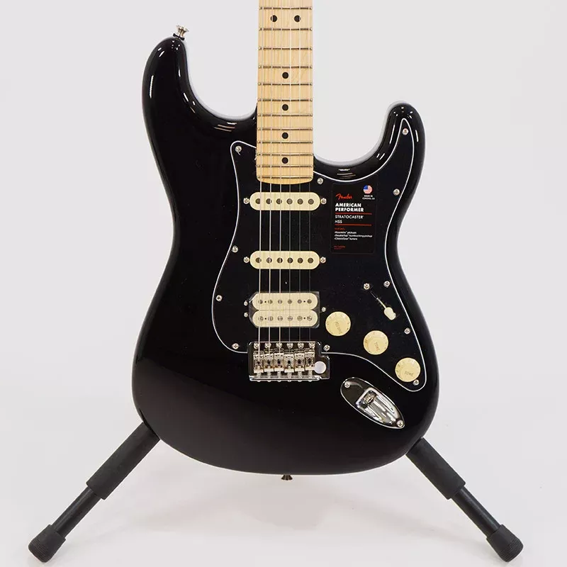 Fender American Performer Strat HSS – Black with Maple Fingerboard