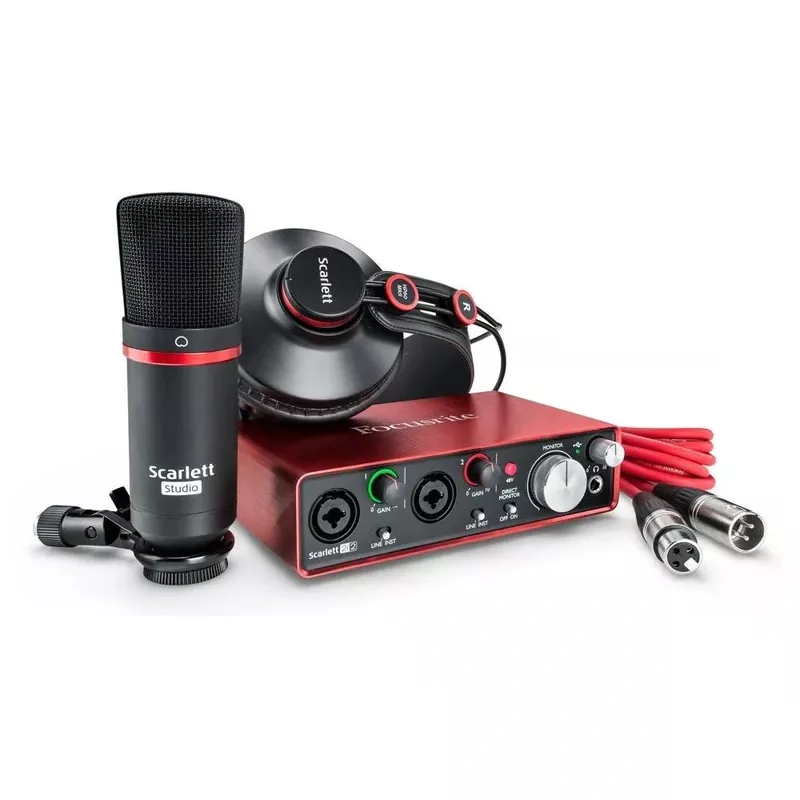 Focusrite ScarlettSoloStudioPack USB Audio Interface with CM25 Condenser Microphone and HP60 Headphones