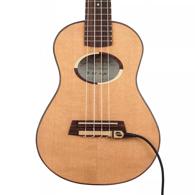 Kremona Coco Concert - Solid Cedar with Hard Case