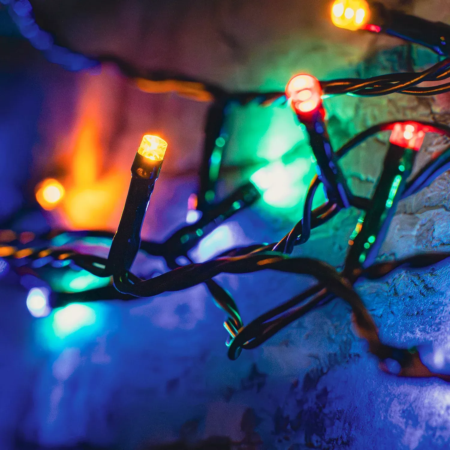 LYYT Outdoor LED battery operated String Lights with Timer – BLS120MC