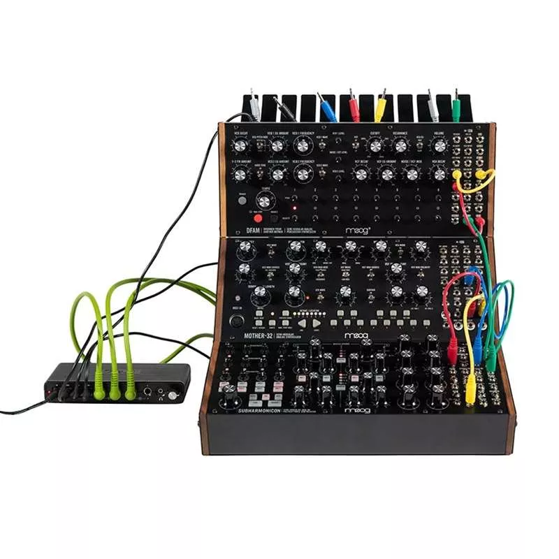 Moog Sound Studio: Mother-32 & DFAM & Subharmonicon