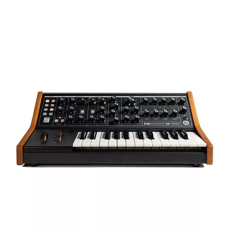 Moog Subsequent 25 – 2-note Paraphonic Analog Synthesizer