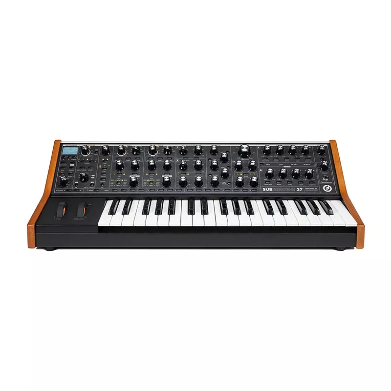 Moog Subsequent 37 – 2-note Paraphonic Analog Synthesizer
