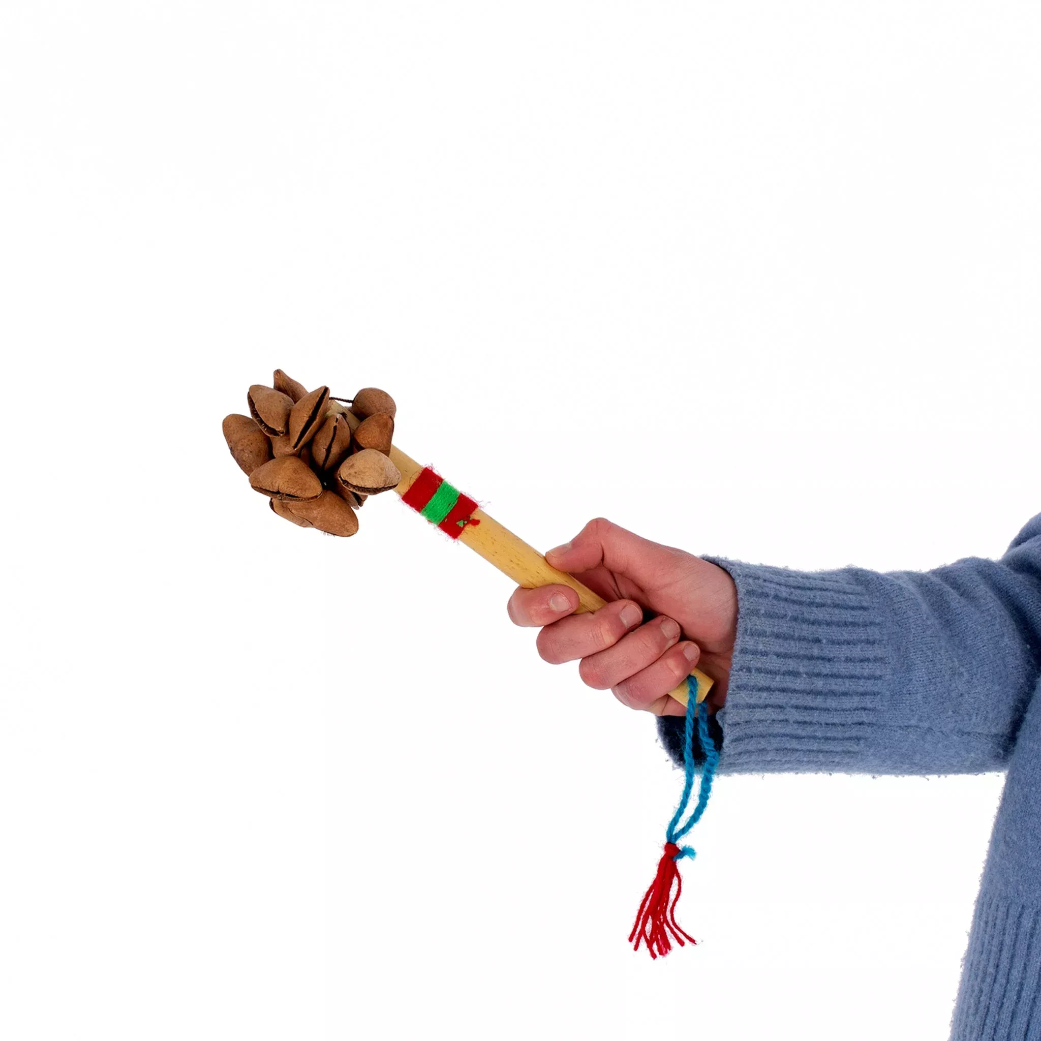 Percussion Plus Honestly Made Seed shaker with handle (PP2066)