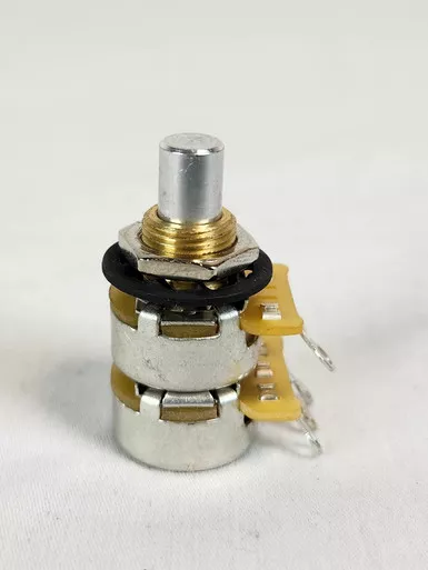 Rickenbacker 07346 Push/Pull Pot