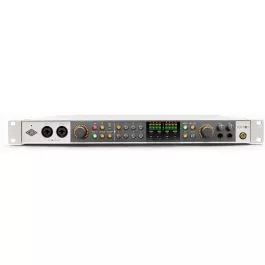 Universal Audio Volt 876 Audio Interface With 8 Vintage Preamps & 1176 Compression